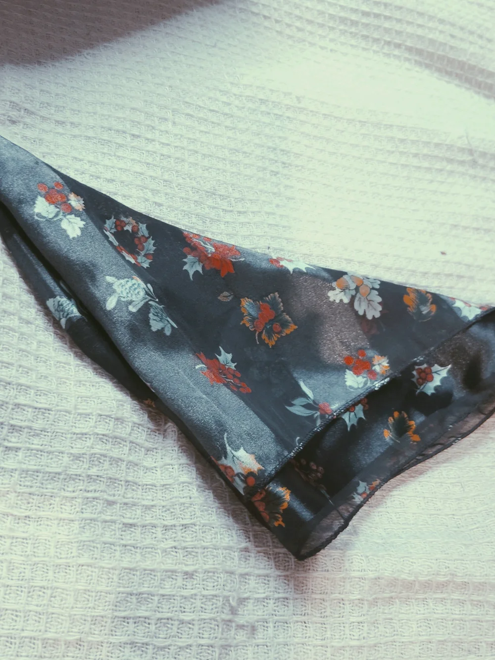 Holiday Polyester Sheer Scarf with Red Holly And Wreaths Classic Festive Cheer